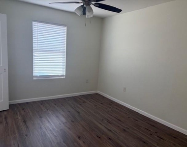640-650 Sycamore Street - Photo Thumbnail 10