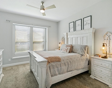 15109 Roderick Road - Photo Thumbnail 11