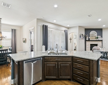 15109 Roderick Road - Photo Thumbnail 9