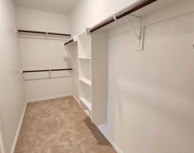 1202 Smoketree Lane - Photo Thumbnail 11