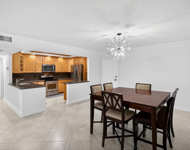 405 N Ocean Boulevard - Photo Thumbnail 5
