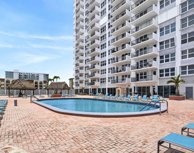 405 N Ocean Boulevard - Photo Thumbnail 40