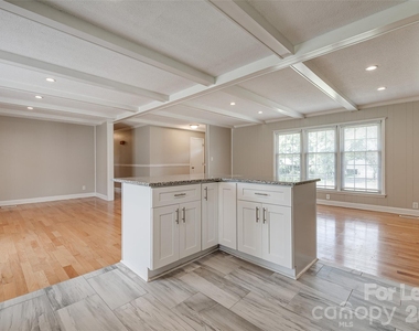 114 Cottonwood Drive - Photo Thumbnail 18