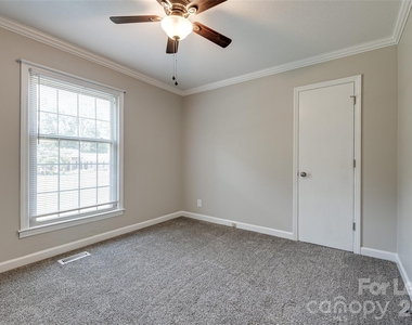 114 Cottonwood Drive - Photo Thumbnail 23