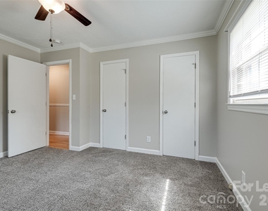 114 Cottonwood Drive - Photo Thumbnail 26