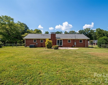 114 Cottonwood Drive - Photo Thumbnail 34