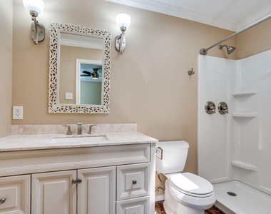 1410 Thackery Drive - Photo Thumbnail 7