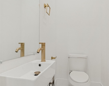 2613 Calvin Street - Photo Thumbnail 22