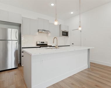 2613 Calvin Street - Photo Thumbnail 8