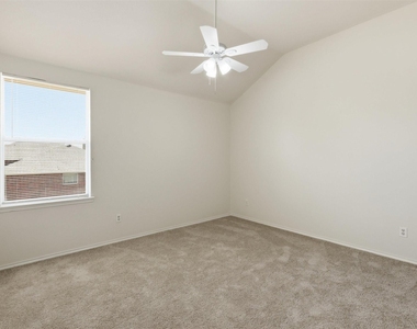 13201 Padre Avenue - Photo Thumbnail 24