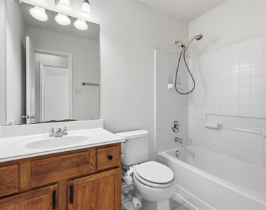 13201 Padre Avenue - Photo Thumbnail 23