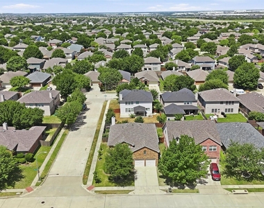 13201 Padre Avenue - Photo Thumbnail 33