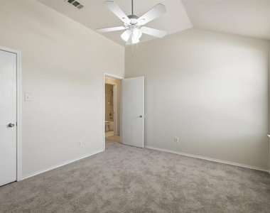 13201 Padre Avenue - Photo Thumbnail 25