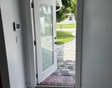 8250 Sw 8th Court - Photo Thumbnail 11