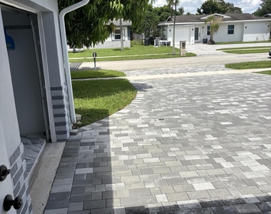 8250 Sw 8th Court - Photo Thumbnail 7