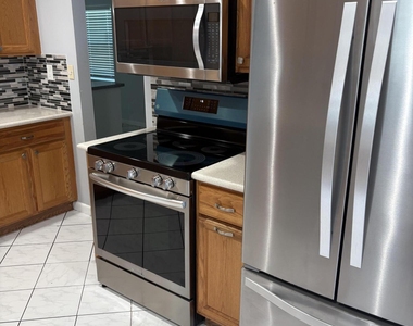 8250 Sw 8th Court - Photo Thumbnail 17