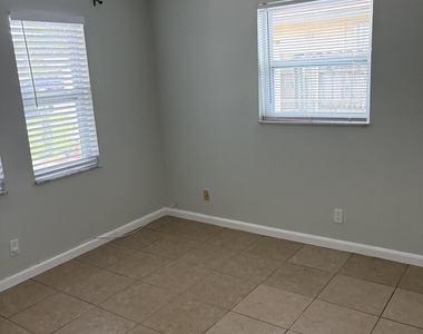 8250 Sw 8th Court - Photo Thumbnail 24