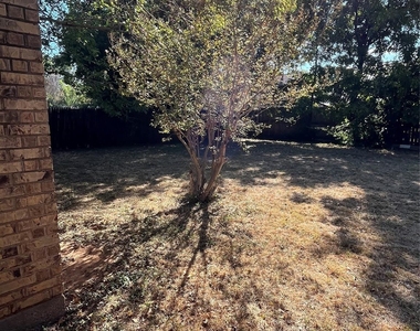 5226 Long Shadows Lane - Photo Thumbnail 13