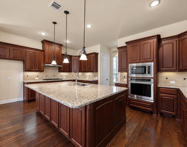 13930 Willow Bend Drive - Photo Thumbnail 12
