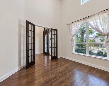13930 Willow Bend Drive - Photo Thumbnail 2