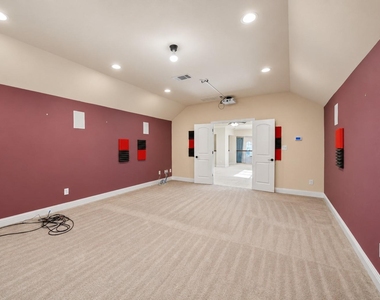 13930 Willow Bend Drive - Photo Thumbnail 19