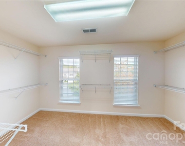 6712 Coral Rose Road - Photo Thumbnail 15
