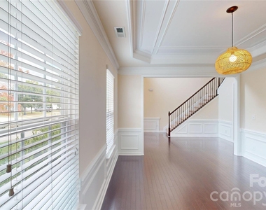 6712 Coral Rose Road - Photo Thumbnail 1