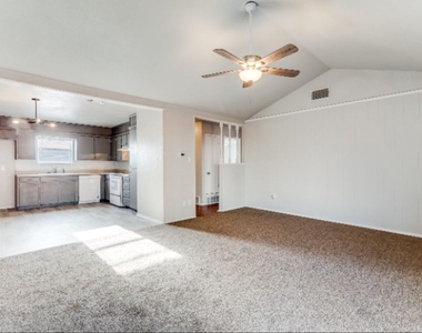 900 Skelly Street - Photo Thumbnail 4