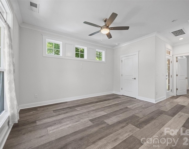 1512 Norris Avenue - Photo Thumbnail 4