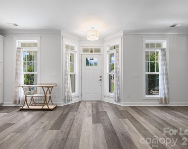 1512 Norris Avenue - Photo Thumbnail 2