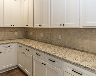 122 Private Road 6305 - Photo Thumbnail 5