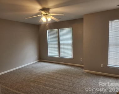 12579 Jessica Place - Photo Thumbnail 11