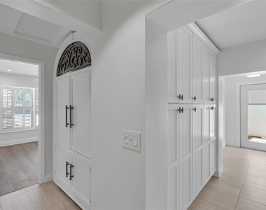 2401 Ne 47th Street - Photo Thumbnail 21