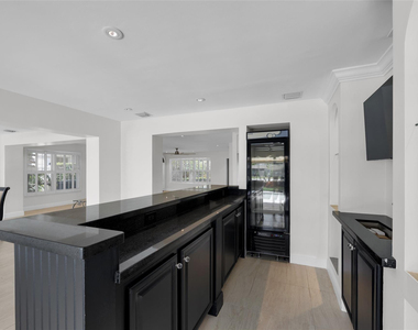 2401 Ne 47th Street - Photo Thumbnail 15