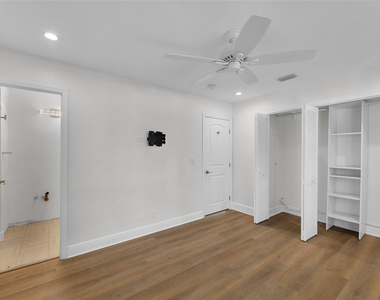 2401 Ne 47th Street - Photo Thumbnail 27