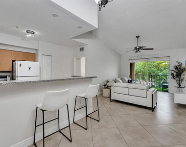 7940 N Nob Hill Road - Photo Thumbnail 7