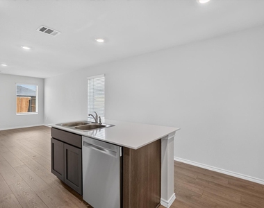 1817 Teton River Drive - Photo Thumbnail 6
