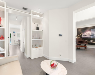 1254 Nw 102nd Way - Photo Thumbnail 10