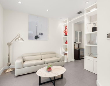1254 Nw 102nd Way - Photo Thumbnail 9