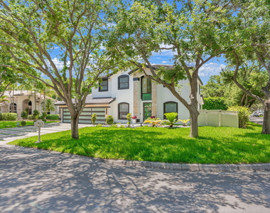 1254 Nw 102nd Way - Photo Thumbnail 4