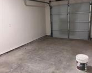 802 S 5th Street - Photo Thumbnail 10