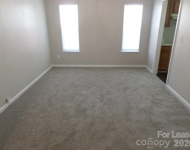 6126 Patric Alan Court - Photo Thumbnail 6