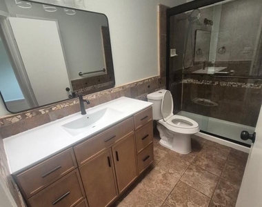 2913 David Drive - Photo Thumbnail 14