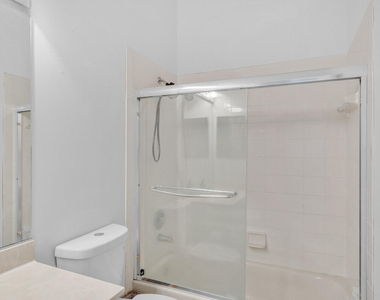 7693 Rockford Road - Photo Thumbnail 21