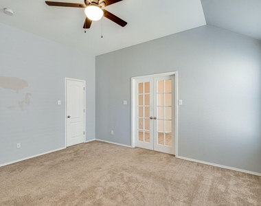 5113 Bear Valley Drive - Photo Thumbnail 9