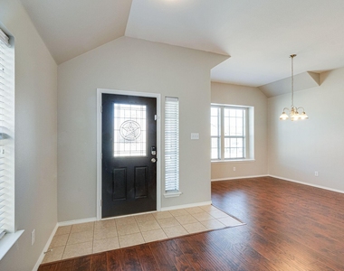 5113 Bear Valley Drive - Photo Thumbnail 3