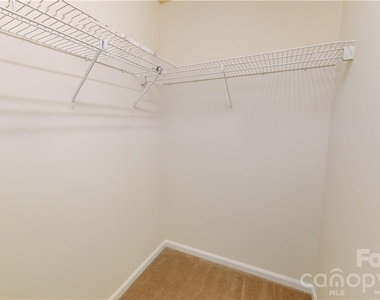 5622 Amity Springs Drive - Photo Thumbnail 15