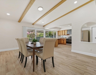 3022 Ravine Trail - Photo Thumbnail 5