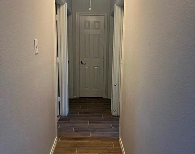 703 Mill Street - Photo Thumbnail 5