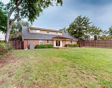 2927 Selma Lane - Photo Thumbnail 36
